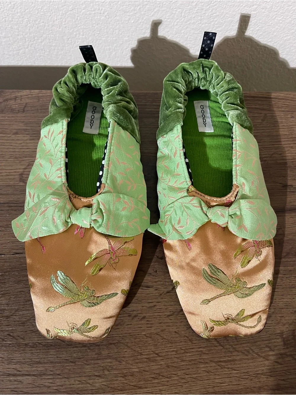 Goody chic green